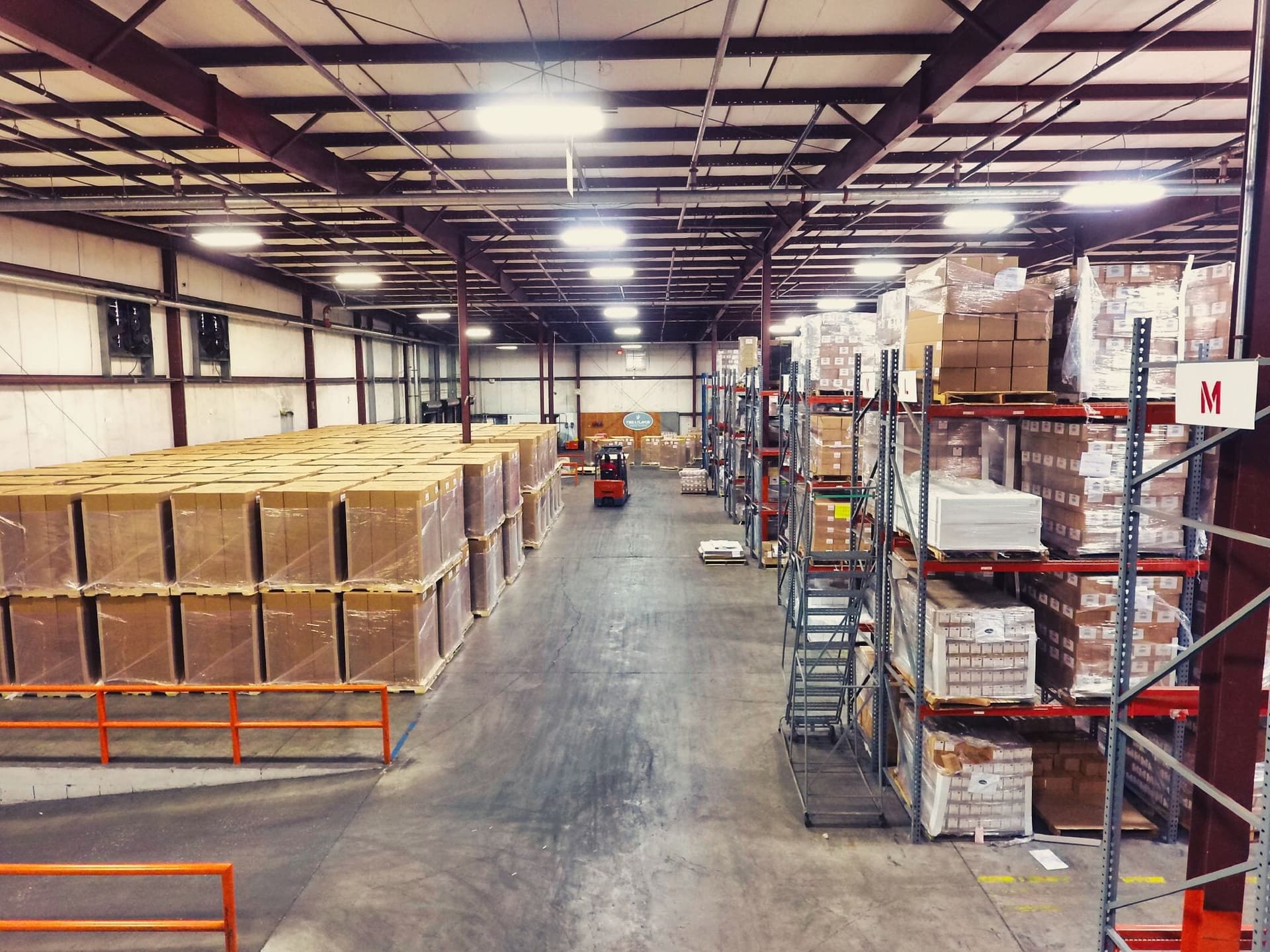 Warehouse storage and racking